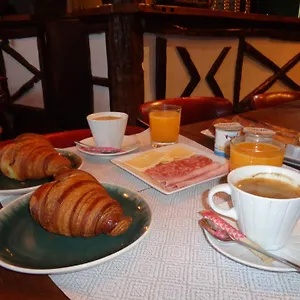 Hotel Les Degres De Notre Dame, Parijs