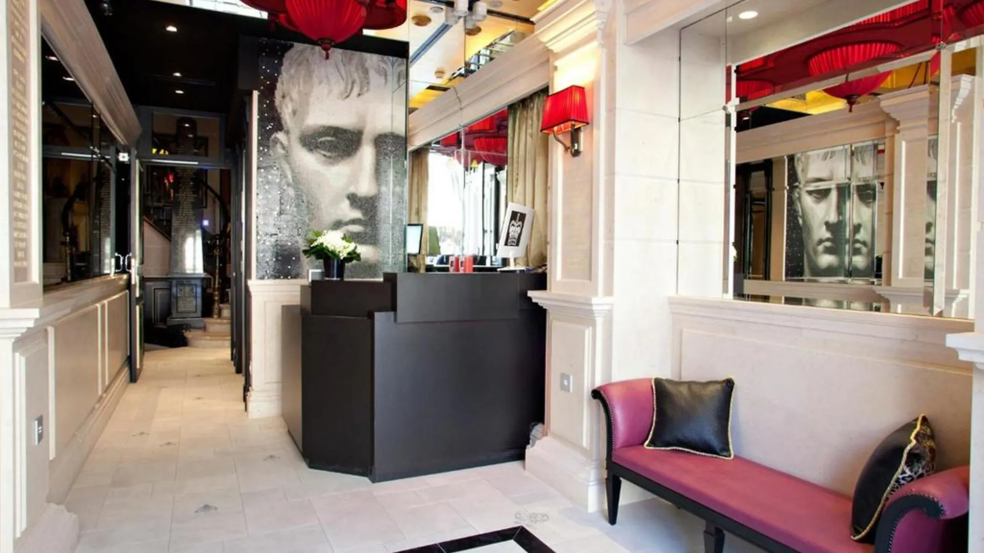 Maison Albar- Le Champs-Elysees Paris Fransa