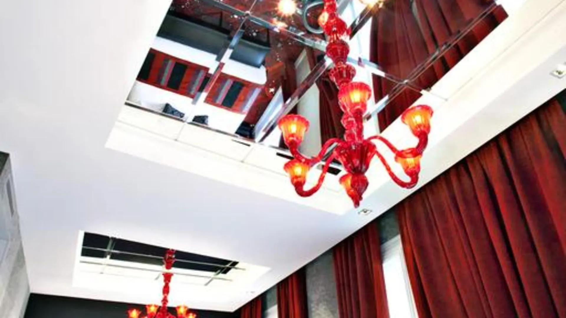 Maison Albar- Le Champs-Elysees Paris