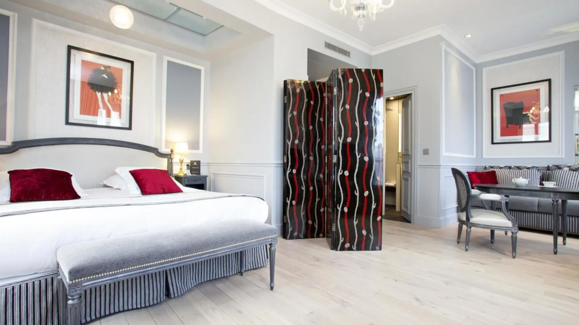 Maison Albar- Le Champs-Elysees Paris France